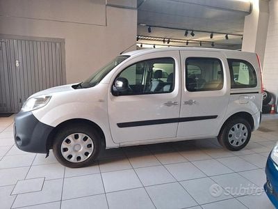 Usata Renault Kangoo 74 CV (54 kW) 2019 Bianco Monovolume