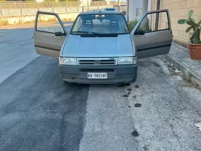 Usata Fiat Uno 45 CV (33 kW) 1992 Grigio Utilitaria