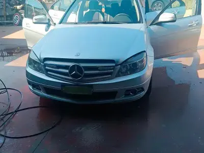 Usata Mercedes C200