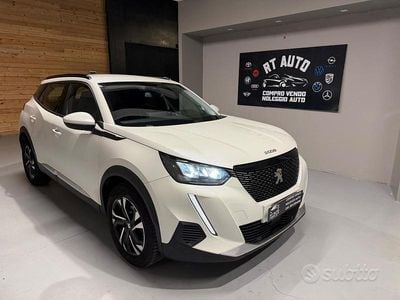 Usata Peugeot 2008 Allure 131 CV (96 kW) 2021 Bianco SUV