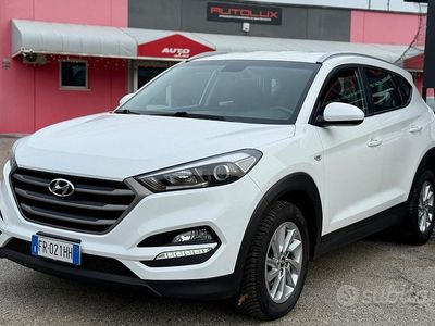 Bianco Usata 2018 Hyundai Tucson Edition SUV | 12.490 € (Ottimo prezzo)