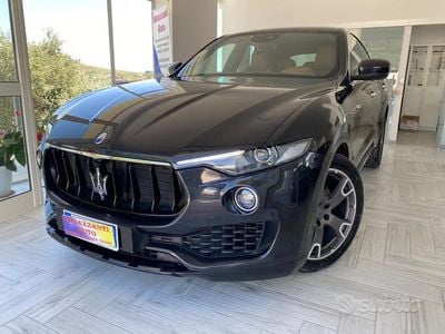 Usata Maserati Levante 250 CV (183 kW) 2019 Nero SUV