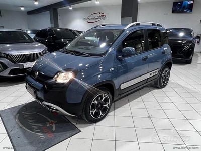 Usata Fiat Panda Cross Cross 84 CV (61 kW) 2021 Blu Utilitaria