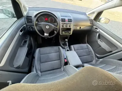 Usata VW Touran 102 CV (75 kW) 2008 Grigio Monovolume