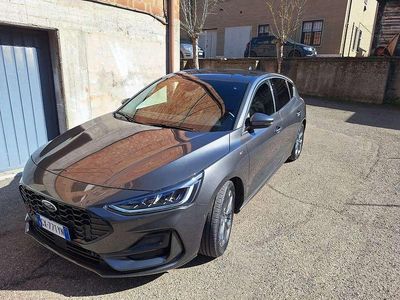 Usata Ford Focus ST-Line 155 CV (114 kW) 2024 Grigio Berlina