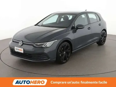 Usata VW Golf VIII Life 110 CV (80 kW) 2021 Grigio Berlina