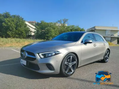 Usata Mercedes A180 Executive 116 CV (85 kW) 2020 Grigio Berlina