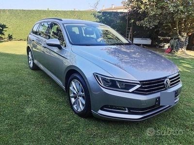 Usata VW Passat Family 150 CV (110 kW) 2016 Grigio Station wagon