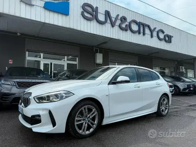 Usata BMW 116 M Sport 116 CV (85 kW) 2022 Bianco Utilitaria