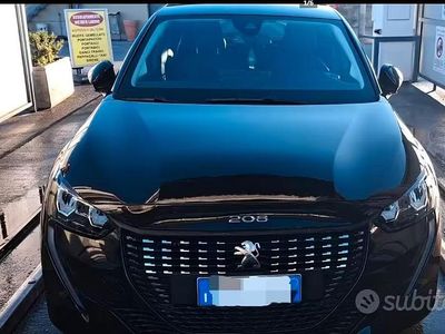 Usata Peugeot 208 2022 Nero Utilitaria