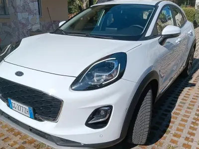 Usata Ford Puma Titanium 120 CV (88 kW) 2021 Bianco SUV