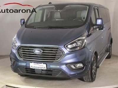 Usata Ford Tourneo Custom Titanium 185 CV (136 kW) 2020 Bleu metallizzato scuro Furgone