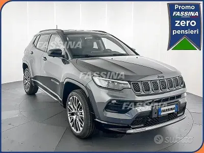 Usata Jeep Compass Summit 131 CV (96 kW) 2025 Grigio SUV