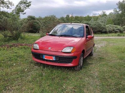 Usata Fiat Seicento 54 CV (39 kW) 2000 Rosso Utilitaria