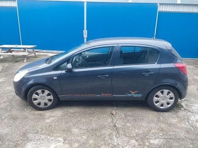 Usata Opel Corsa 2009 Blu Utilitaria