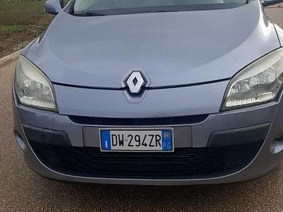 Usata Renault Mégane III 110 CV (80 kW) 2009 Grigio Berlina
