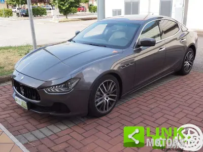 Usata Maserati Ghibli 250 CV (183 kW) 2015 Nero Berlina