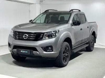 Usata Nissan Navara N-Guard 190 CV (139 kW) 2021 Grigio Pick-up