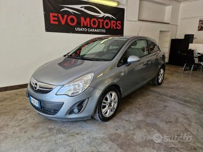 usata Opel Corsa 1.2 GPL neopatentati ok