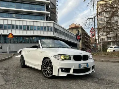 Usata BMW 120 Cabriolet 177 CV (130 kW) 2009 Bianco Cabrio