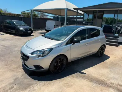 Usata Opel Corsa Innovation 90 CV (66 kW) 2017 Grigio Utilitaria