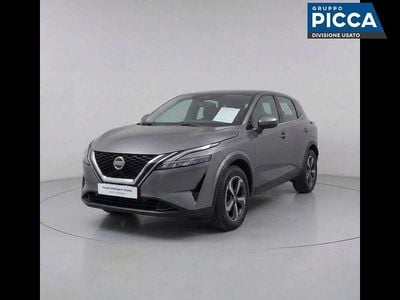 Usata Nissan Qashqai Acenta 140 CV (102 kW) 2022 Burgundy SUV