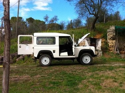 Usata Land Rover Defender 86 CV (63 kW) 1987 Bianco SUV