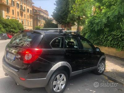 usata Chevrolet Captiva 2.2 LS 2rm 163cv