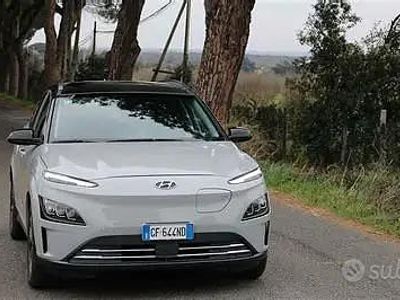 Usata Hyundai Kona 63 kW (87 CV) 2020 Bianco SUV