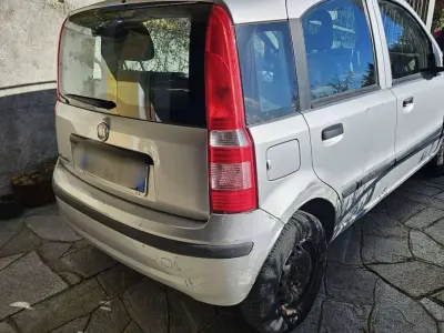 Usata Fiat Panda Dynamic 69 CV (50 kW) 2010 Argento Utilitaria