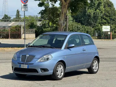 Usata Lancia Ypsilon 77 CV (56 kW) 2007 Blu Utilitaria