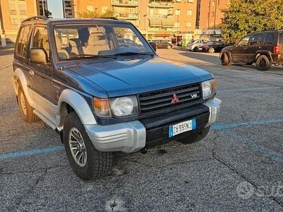 Usata Mitsubishi Pajero Select 149 CV (109 kW) 1992 Blu SUV