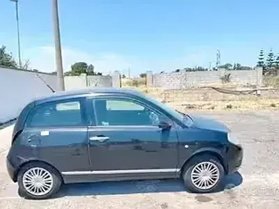 Usata Lancia Ypsilon 2004 Utilitaria
