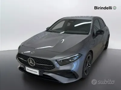 Usado Mercedes A220 AMG Line Premium 190 CV (139 kW) 2023 Gris Utilitario