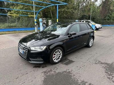 Usata Audi A3 Attraction 110 CV (80 kW) 2014 Berlina