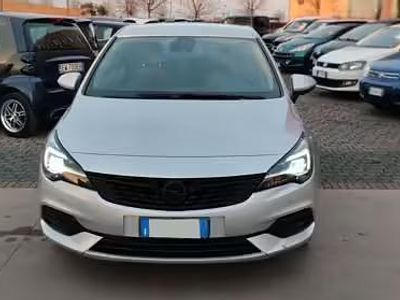 Usata Opel Astra Ultimate 122 CV (89 kW) 2021 Grigio Berlina