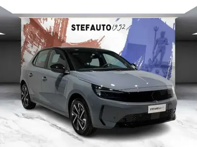 Nuova Opel Corsa S 101 CV (74 kW) 2026 Grafik grey Utilitaria