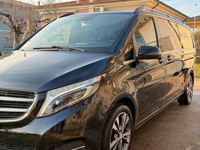 Usata Mercedes V250 Premium 190 CV (139 kW) 2016 Nero Monovolume