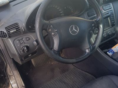 Mercedes C220