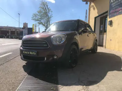 Usata Mini Cooper D Countryman Business 111 CV (81 kW) 2014 Marrone SUV