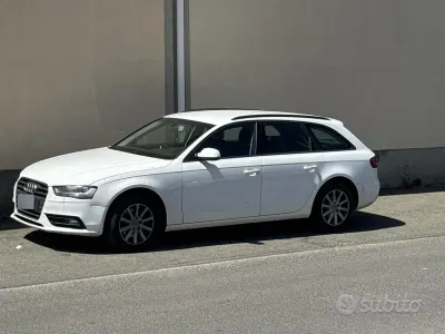 Usata Audi A4 120 CV (88 kW) 2013 Bianco Station wagon