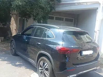 Usata Mercedes GLA200 163 CV (119 kW) 2023 Nero SUV