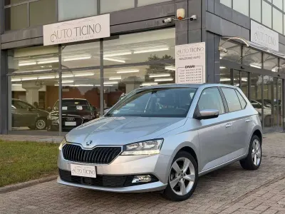 Usata Skoda Fabia 60 CV (44 kW) 2019 Argento Utilitaria