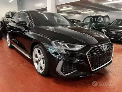 Usata Audi A3 S-Line 190 CV (139 kW) 2023 Mythos black Berlina