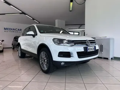 Usata VW Touareg 245 CV (180 kW) 2012 Bianco SUV