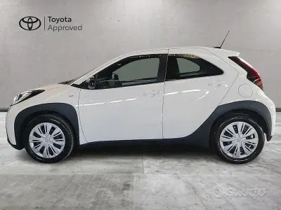 Usata Toyota Aygo X Active 72 CV (52 kW) 2024 Bianco SUV