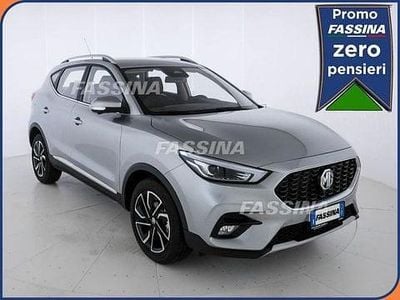 Usata MG ZS Luxury 106 CV (77 kW) 2025 Argento SUV