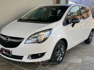 Usado Opel Meriva Design Edition 120 CV (88 kW) 2014 Blanco Monovolumen