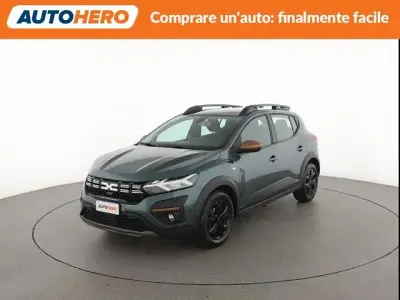 Usata Dacia Sandero Expression 91 CV (66 kW) 2023 Verde Utilitaria