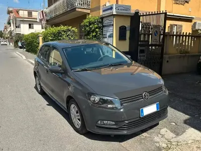 Begagnad VW Polo 60 HK (44 kW) 2016 Grå Sedan